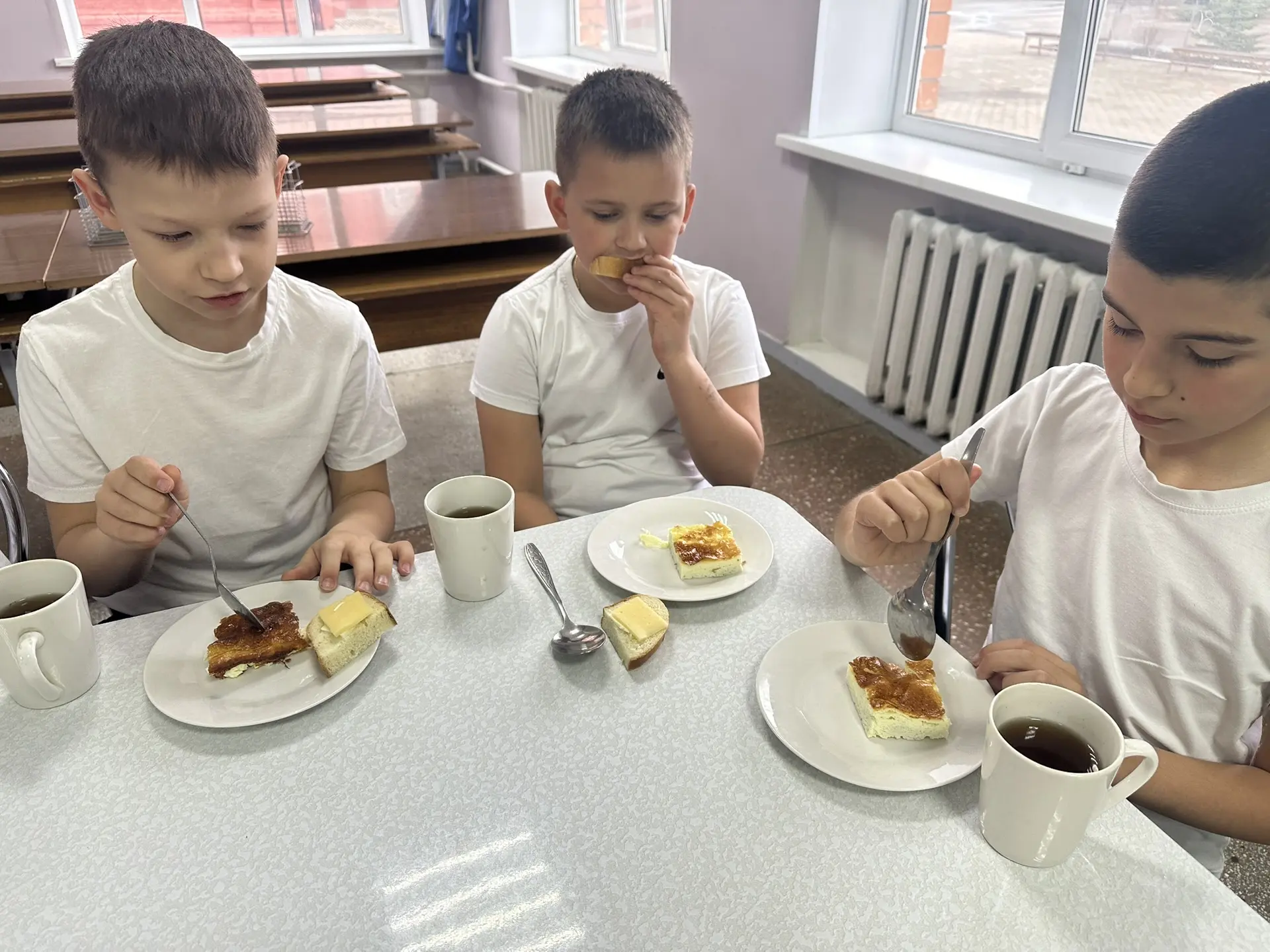 Родительский контроль в школьной столовой.